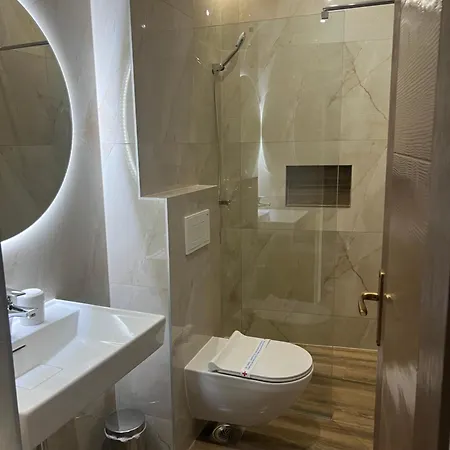 Apartment Downtown Ni