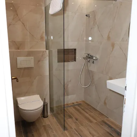 아파트 Downtown *